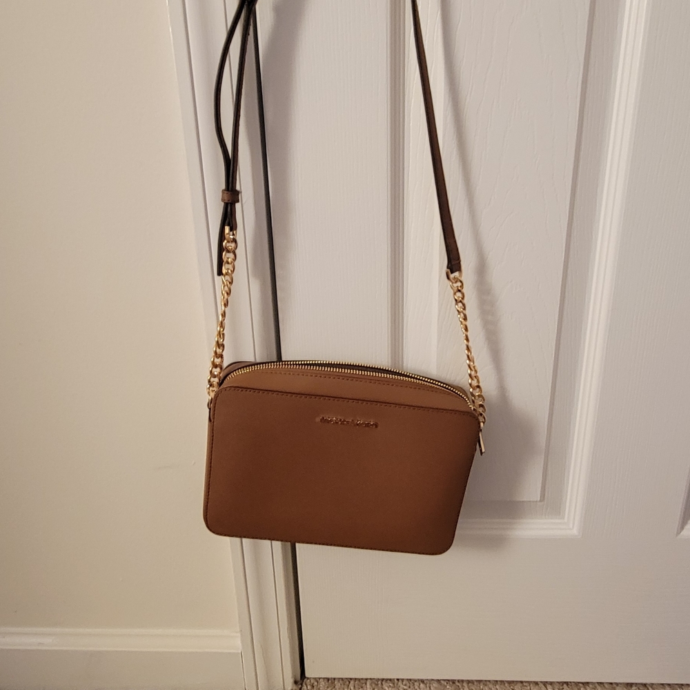 MK CROSSBODY
